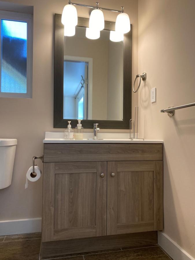 Richmond Vancouver Airport Comfy Home Zewnętrze zdjęcie